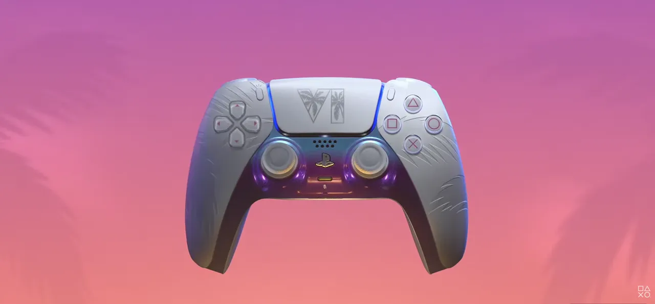 ホワイト版のDualSense Wireless Controller – Grand Theft Auto VI White Limited Edition。夕焼け色の背景に浮かぶ本体は、上部が白、下部へ向かって青から紫へと色味が変化している